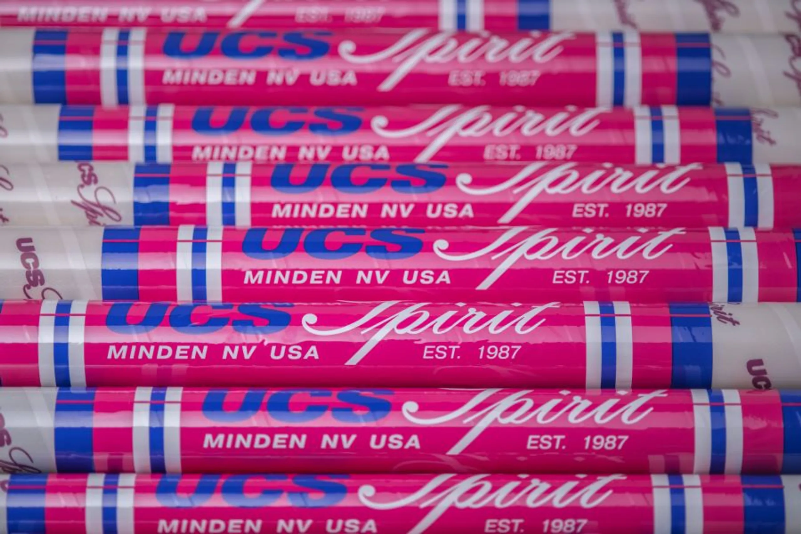NISHI UCS Spirit 14-145、14-140 UCS Spirit Poles - 10'-15' - Pole Vault Poles & Accessories